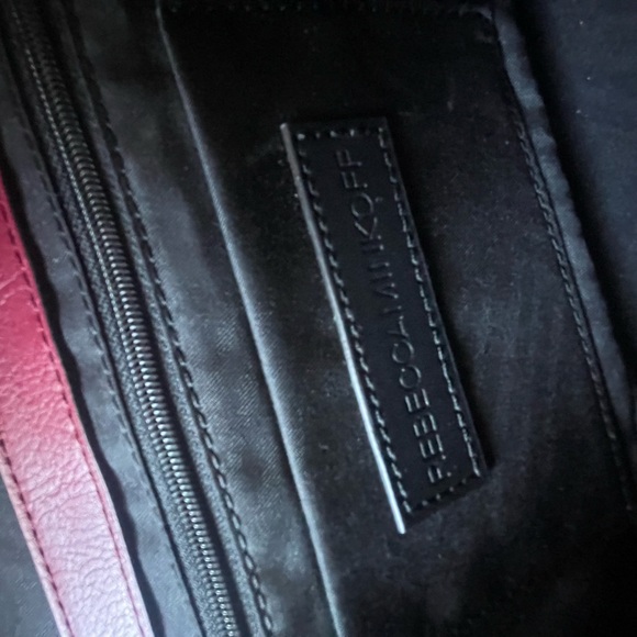 Rebecca Minkoff Chevron Quilted leather crossbody bag - Picture 11 of 12